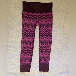 lululemon ebb to street tight